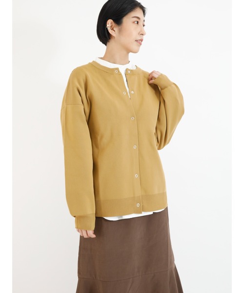 Lugnoncure（ルノンキュール）の「リングドット釦ニットカーディガン（カーディガン/ボレロ・レディース・マスタード/ブラック/ベージュ系その他/オフホワイト・ﾌﾘ-）」の4枚目の写真