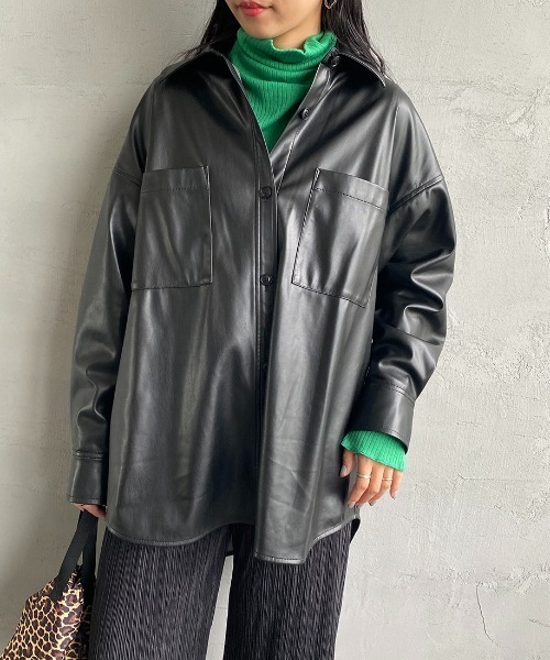 JEANS FACTORY Clothes（ジーンズファクトリークローズ）の「[Jeans Factory Clothes/ジーンズファクトリークローズ] フェイクレザー オーバーサイズシャツ（シャツ/ブラウス・レディース・ブラック/ベージュ・F）」の19枚目の写真