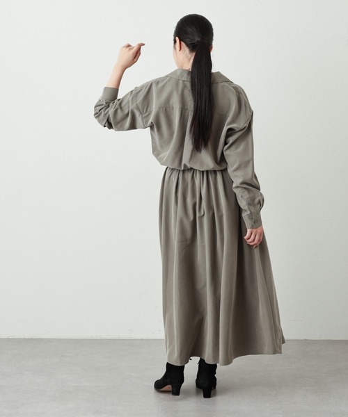 OUVRAGE CLASSE（ウヴラージュクラス）の「ベルト付きスキッパーワンピース（ワンピース・レディース・カーキ/ブラック・FREE）」の6枚目の写真