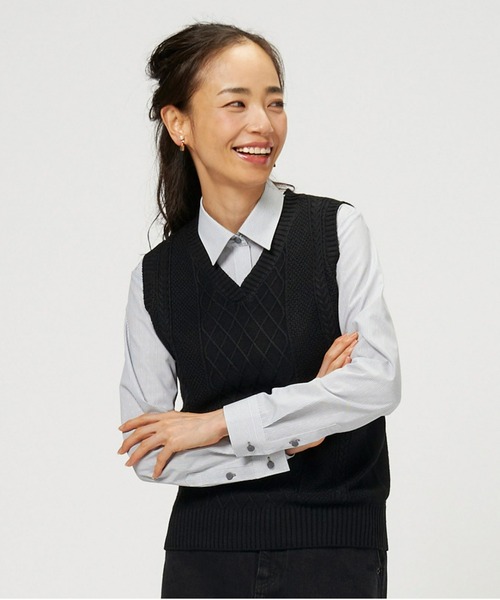 TOKYO SHIRTS（トウキョウシャツ）の「Vネック ベーシック ニットベスト（ベスト・レディース・ブラック/ダークグリーン/ダークオレンジ・LL/M/L）」の2枚目の写真