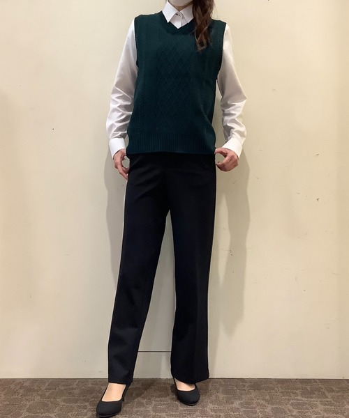 TOKYO SHIRTS（トウキョウシャツ）の「Vネック ベーシック ニットベスト（ベスト・レディース・ブラック/ダークグリーン/ダークオレンジ・LL/M/L）」の12枚目の写真