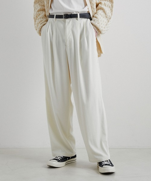 JUNRED（ジュンレッド）の「トリコットコールワイドタックパンツ（その他パンツ・メンズ・ホワイト/ベージュ/グリーン・S/M/L）」の2枚目の写真