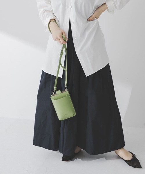 URBAN RESEARCH（アーバンリサーチ）の「ANABEL　LEATHER shoulder bag（ショルダーバッグ・レディース・ホワイト/グリーン/ブラック・-）」の17枚目の写真