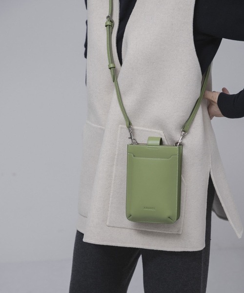 URBAN RESEARCH（アーバンリサーチ）の「ANABEL　LEATHER shoulder bag（ショルダーバッグ・レディース・ホワイト/グリーン/ブラック・-）」の22枚目の写真