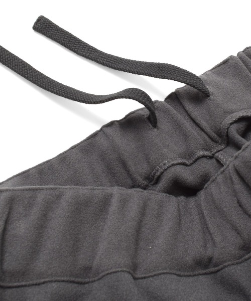 PEN FIELD（ペンフィールド）の「【Penfield】[スリムテーパード]マイクロフリース・トラックパンツ（その他パンツ・キッズ・チャコールグレー/カーキ/グレー・160cm/170cm/150cm/140cm）」の17枚目の写真