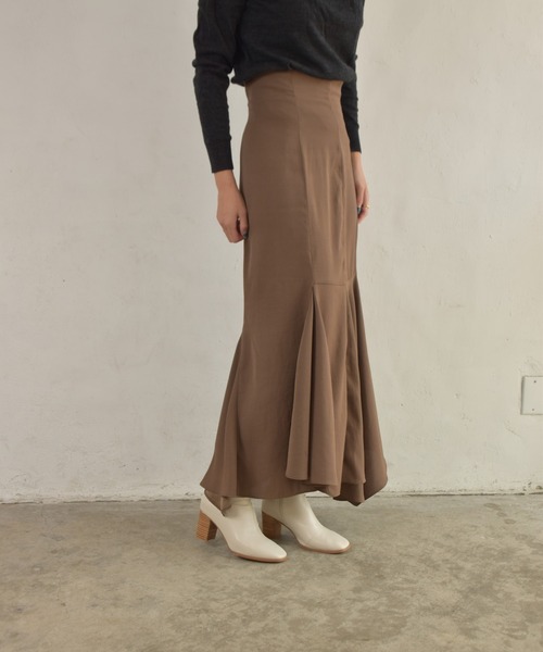 tukn.（トゥクン）の「HK VIVIAMO ビビアモセレクト tukn トゥクン ストレスフリーショートブーツ（ブーツ・レディース・ブラック/アイボリー・SS/S/M/L/LL）」の13枚目の写真