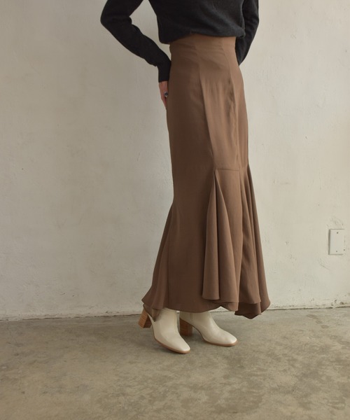 tukn.（トゥクン）の「HK VIVIAMO ビビアモセレクト tukn トゥクン ストレスフリーショートブーツ（ブーツ・レディース・ブラック/アイボリー・SS/S/M/L/LL）」の8枚目の写真