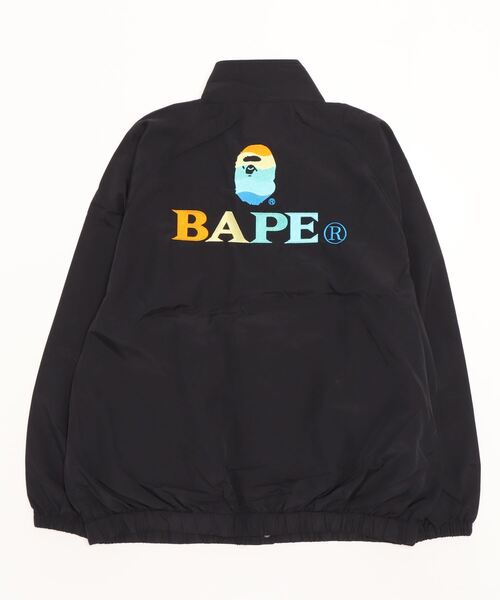 A BATHING APE(アベイシングエイプ)の「BAPE LOGO EMBROIDERY OVERSIZED JACKET L(ナイロンジャケット・レディース・ネイビー/ブラック・FREE)」の3枚目の写真