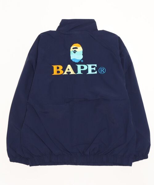 A BATHING APE(アベイシングエイプ)の「BAPE LOGO EMBROIDERY OVERSIZED JACKET L(ナイロンジャケット・レディース・ネイビー/ブラック・FREE)」の5枚目の写真