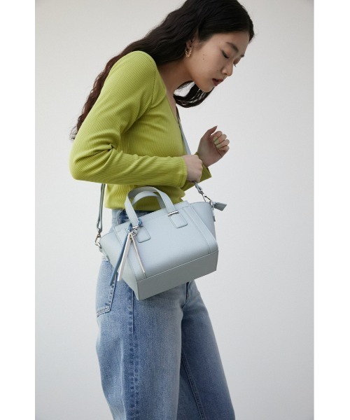 AZUL by moussy（アズールバイマウジー）の「CHARM SET TRAPEZOID BAG