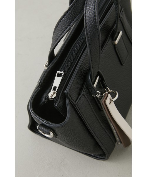 AZUL by moussy（アズールバイマウジー）の「CHARM SET TRAPEZOID BAG