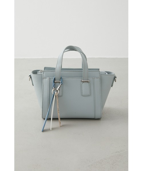AZUL by moussy（アズールバイマウジー）の「CHARM SET TRAPEZOID BAG/チャームセットトラぺゾイドバッグ（ショルダーバッグ・レディース・ライトブルー/ブラック/アイボリー・FREE）」の15枚目の写真