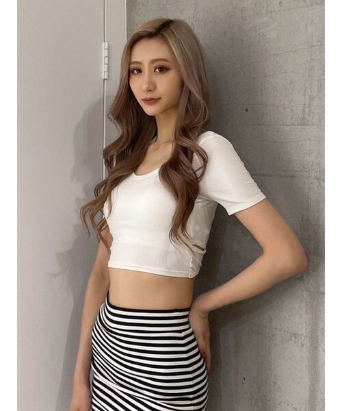 GYDA（ジェイダ）の「カップ付きハーフスリーブバッククロステレコTOPS（Tシャツ/カットソー・レディース・ブラック/オフホワイト・FREE）」の2枚目の写真