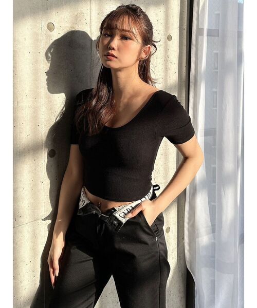 GYDA（ジェイダ）の「カップ付きハーフスリーブバッククロステレコTOPS（Tシャツ/カットソー・レディース・ブラック/オフホワイト・FREE）」の17枚目の写真