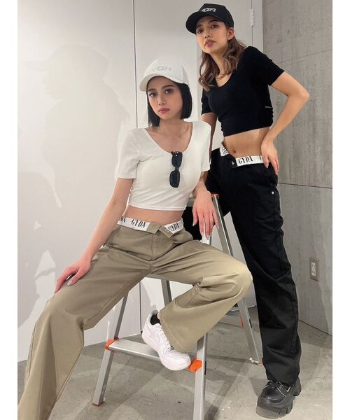 GYDA（ジェイダ）の「カップ付きハーフスリーブバッククロステレコTOPS（Tシャツ/カットソー・レディース・ブラック/オフホワイト・FREE）」の11枚目の写真