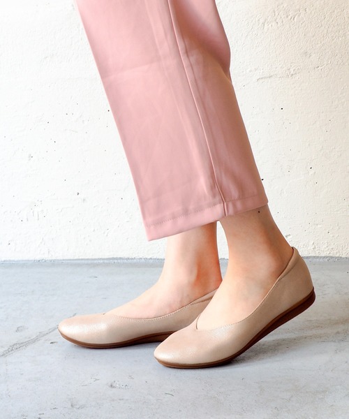 あしながおじさん（アシナガオジサン）の「ソフトフラットシューズ　2810527（パンプス・レディース・ライトグリーン/グレイッシュベージュ/ブラック/シルバー/ライトブルー/プラチナム/ワイン/ブラック系その他/グリーン・22.5cm/23.0cm/23.5cm/24.0cm/24.5cm）」の9枚目の写真