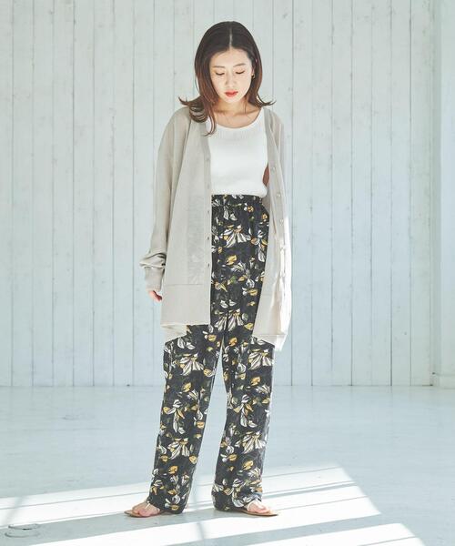 coen（コーエン）の「ボタニカルプリントストレートパンツ（WEB