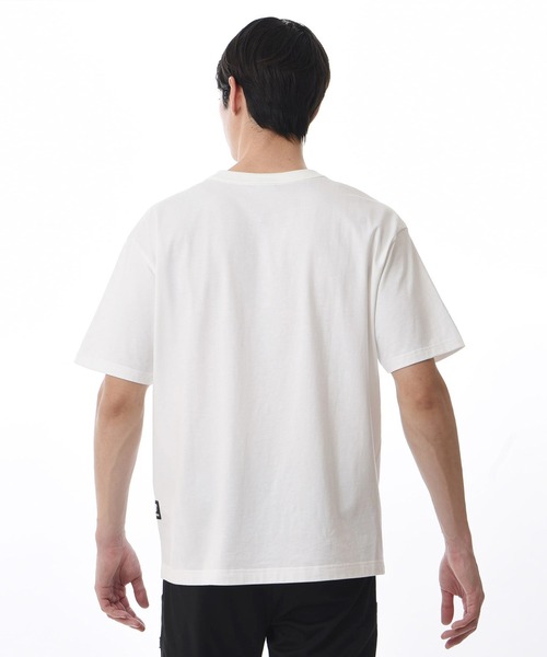 NEW BALANCE（ニューバランス）の「NB Athletics Warped クラシックス ショートスリーブTシャツ（スウェット・メンズ・ブラック/バーガンディー/ホワイト/アイボリー・3/5/0/2/4/1）」の9枚目の写真