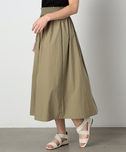 COMME CA ISM（コムサイズム）の「【セットアップ対応】スモッキング　スカート（スカート・レディース・オフホワイト/オリーブ・MEDIUM/LARGE）」の12枚目の写真