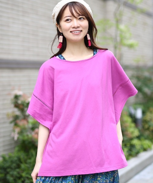 チチカカ（チチカカ）の「ポンチョ肩チロリープルオーバー（Tシャツ/カットソー・レディース・チャコールグレー/ホワイト/ピンク/グリーン・FREE）」の4枚目の写真