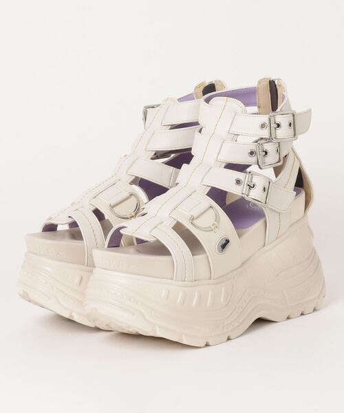 YOSUKE（ヨースケ）の「YOSUKE厚底サンダル（サンダル・レディース・ブラック/アイボリー/ホワイト×ブラック/ブラック×グリーン・22.5cm/23.0cm/23.5cm/24.0cm/24.5cm/25.0cm）」の2枚目の写真