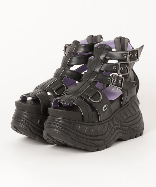 YOSUKE（ヨースケ）の「YOSUKE厚底サンダル（サンダル・レディース・ブラック/アイボリー/ホワイト×ブラック/ブラック×グリーン・22.5cm/23.0cm/23.5cm/24.0cm/24.5cm/25.0cm）」の3枚目の写真