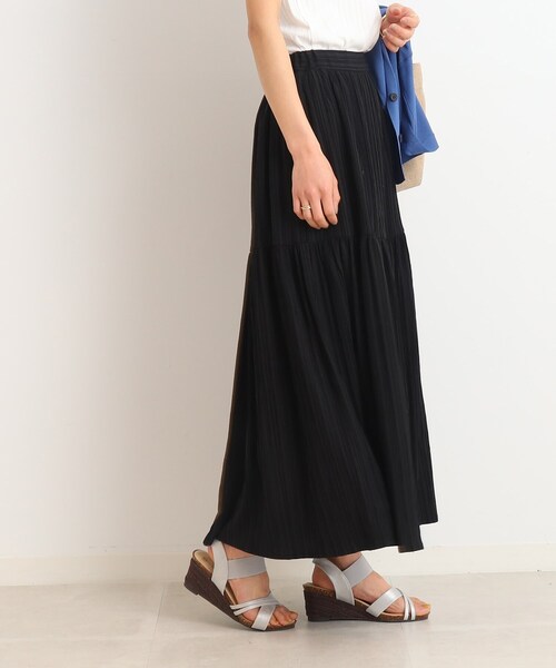 DRESKIP（ドレスキップ）の「◆【大人の揺れ感】しぼしぼティアードスカート（スカート・レディース・黄緑系/ブラック/ブルー/オフホワイト・03/04/02）」の15枚目の写真