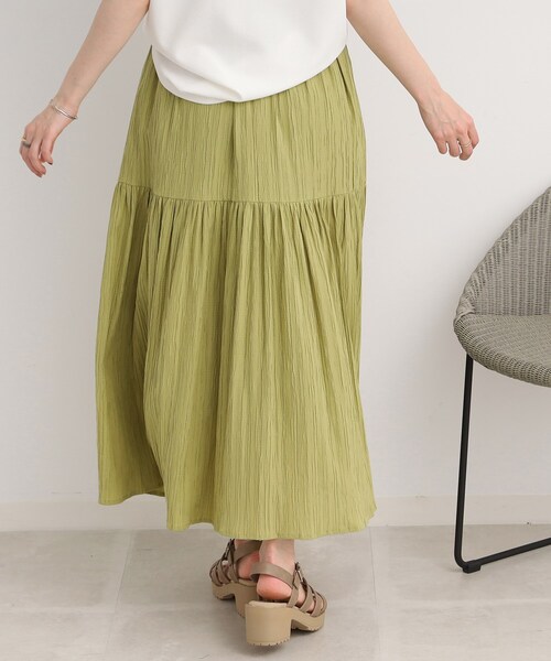 DRESKIP（ドレスキップ）の「◆【大人の揺れ感】しぼしぼティアードスカート（スカート・レディース・黄緑系/ブラック/ブルー/オフホワイト・03/04/02）」の22枚目の写真