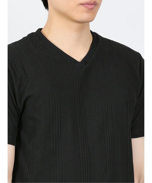 TAKA-Q(タカキュー)の「タカキュー リンクスジャガード Vネック半袖Tシャツ(Tシャツ/カットソー・メンズ・ホワイト/ブルー/ブラック・X-LARGE/MEDIUM/LARGE)」の5枚目の写真