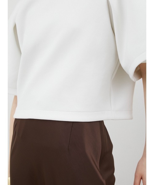 MIESROHE（ミースロエ）の「構築タックスリーブカットTOPS