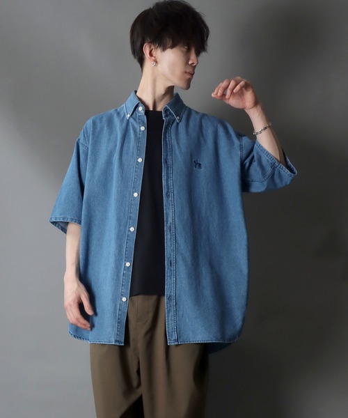 boohoo MAN★オーバーサイズ 半袖 ボタン留め シャツ ワイシャツ boohoo MAN☆オーバーサイズ 半袖 ボタン留め シャツ ワイシャツ