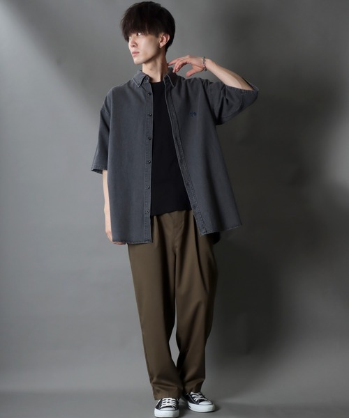 boohoo MAN★オーバーサイズ 半袖 ボタン留め ストライプ シャツ セール】Oversize Drop shoulder short sleeve BD shirt