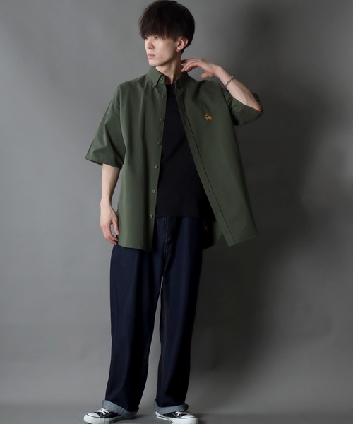 SITRY（シトリー）の「Oversize Drop shoulder short sleeve BD shirt/オーバーサイズ ドロップショルダー 半袖 ボタンダウン シャツ（シャツ/ブラウス・メンズ・ブラック/グリーン/インディゴブルー/ベージュ/ネイビー・M/LL/L）」の11枚目の写真