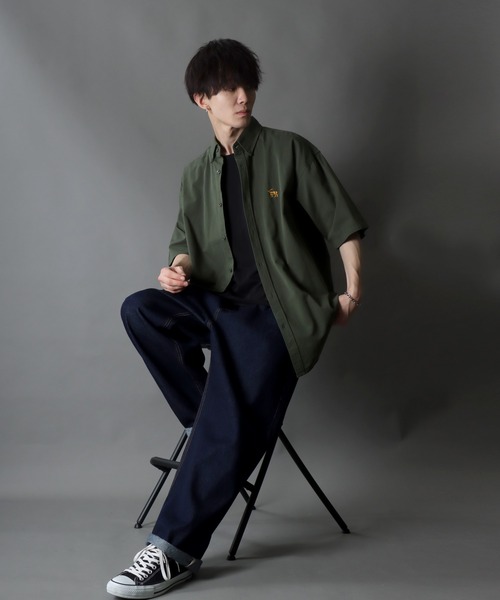 SITRY（シトリー）の「Oversize Drop shoulder short sleeve BD shirt/オーバーサイズ ドロップショルダー 半袖 ボタンダウン シャツ（シャツ/ブラウス・メンズ・ブラック/グリーン/インディゴブルー/ベージュ/ネイビー・M/LL/L）」の10枚目の写真