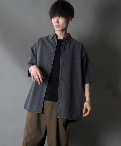 boohoo MAN★オーバーサイズ 半袖 クリンクル生地 ボタン シャツ セール】Oversize Drop shoulder short sleeve BD shirt