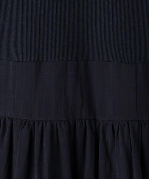 UNITED ARROWS（ユナイテッドアローズ）の「V ネック フィット＆フレア