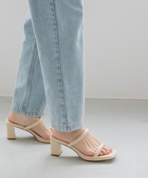 RANDA（ランダ）の「ストラップミュールサンダル（サンダル・レディース・アイボリー/ブラック/グリーン/パープル・M/L/LL/S）」の2枚目の写真