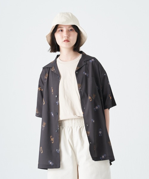 CORISCO(コリスコ)の「レーヨンタッチ総柄シャツ(M1)(シャツ/ブラウス・メンズ・その他4/その他7/その他1/その他5/その他8/その他2/その他3/その他6・LARGE/MEDIUM/X-LARGE)」の2枚目の写真