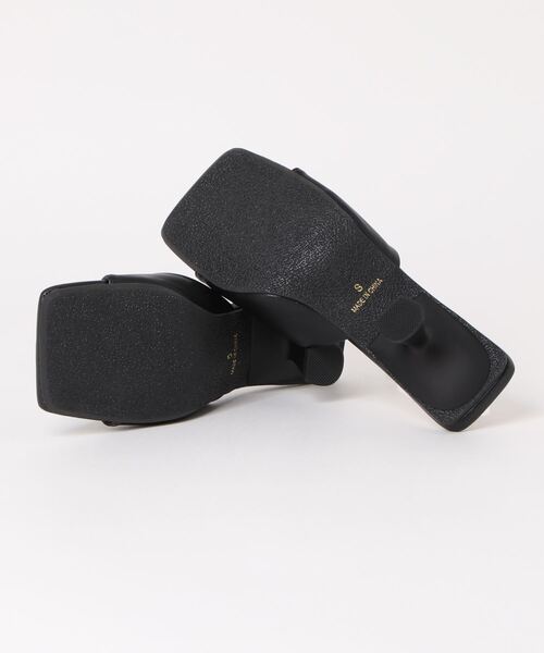 ANAP（アナップ）の「スクエアミュールサンダル（サンダル・レディース・ブラック/オフホワイト/ブルー・M/S/L）」の4枚目の写真