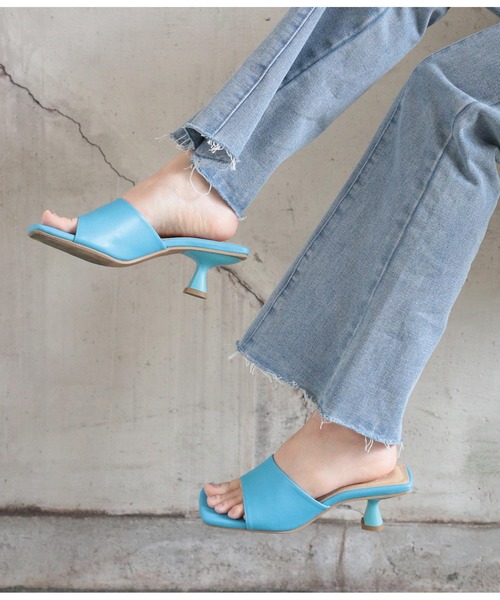 ANAP（アナップ）の「スクエアミュールサンダル（サンダル・レディース・ブラック/オフホワイト/ブルー・M/S/L）」の11枚目の写真