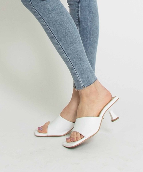 ANAP（アナップ）の「スクエアミュールサンダル（サンダル・レディース・ブラック/オフホワイト/ブルー・M/S/L）」の20枚目の写真