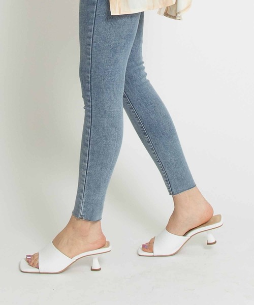 ANAP（アナップ）の「スクエアミュールサンダル（サンダル・レディース・ブラック/オフホワイト/ブルー・M/S/L）」の21枚目の写真