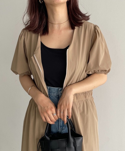 210nouve（トゥージュヌーブ）の「2WAYジップアップギャザーワンピース（シャツワンピース・レディース・ブラック/ベージュ・FREE）」の11枚目の写真