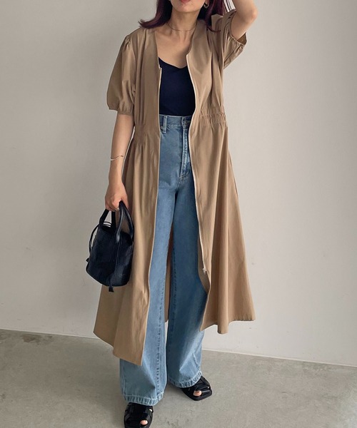 210nouve（トゥージュヌーブ）の「2WAYジップアップギャザーワンピース（シャツワンピース・レディース・ブラック/ベージュ・FREE）」の4枚目の写真