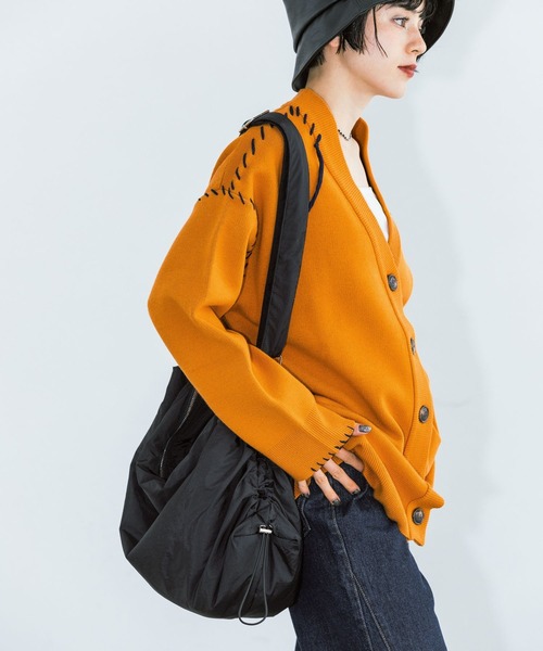 PAGEBOY(ページボーイ)の「ナイロンドロストショルダー(ショルダーバッグ・レディース・オフホワイト/ブラック/ライム/パープル・FREE)」の22枚目の写真