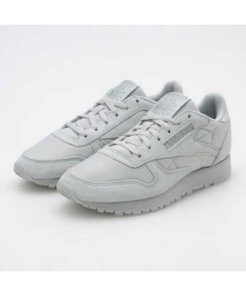 Reebok(リーボック)の「クラシックレザー / CLASSIC LEATHER(スニーカー・レディース・アイボリー/グレー・26.0cm/23.0cm/22.5cm/25.0cm/25.5cm/24.5cm/24.0cm/23.5cm)」の3枚目の写真