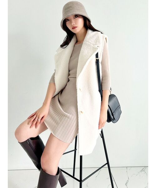 RESEXXY（リゼクシー）の「テーラードボアベスト（ベスト・レディース・ベージュ/アイボリー・FREE）」の18枚目の写真