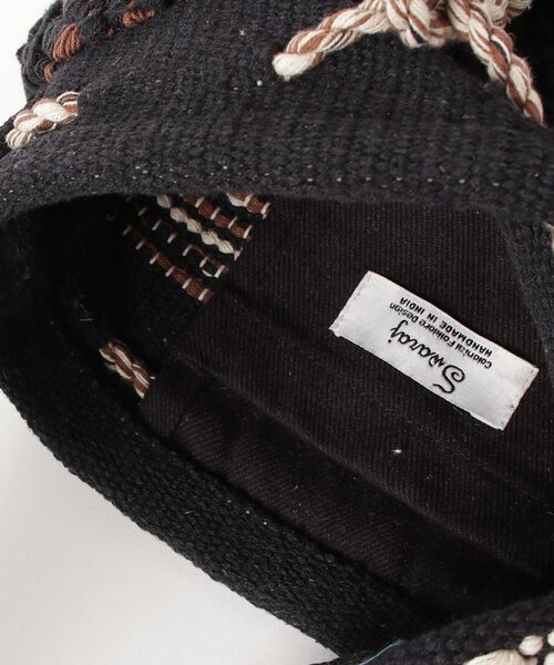 MAISON mou（メゾンムー）の「【Swaraj/スワラージ】JQ bucket Tote（トートバッグ・レディース・ブラック/ブラック系その他2/ホワイト系その他2/その他35/ホワイト系その他・FREE）」の8枚目の写真