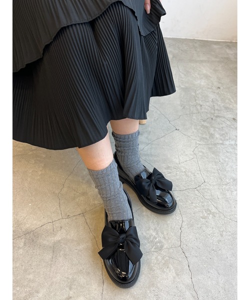 PHILLY（フィリー）の「【PHILLY】リボンエナメルシューズ（ドレスシューズ・レディース・ブラック・SMALL/MEDIUM）」の6枚目の写真