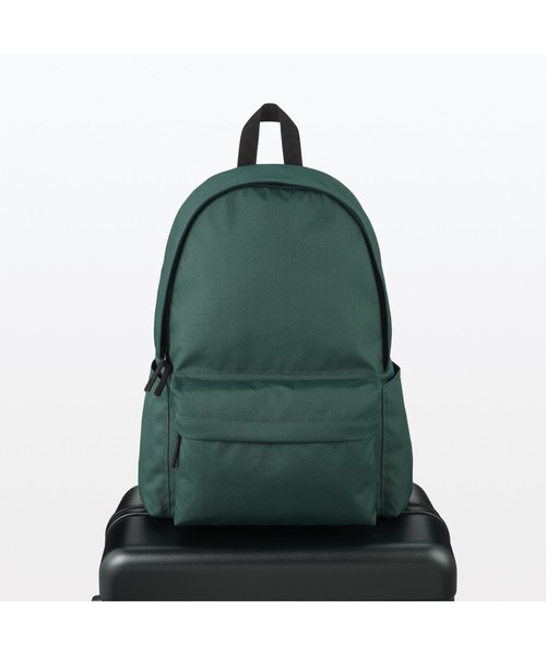 無印良品(ムジルシリョウヒン)の「肩の負担を軽くする 撥水リュックサック(バックパック/リュック・レディース・ダークブラウン/ブラック/ダークグリーン・FREE)」の10枚目の写真